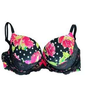 Victorias Secret sexy little things bra 32D